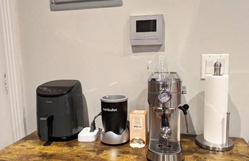 Private Room at a shared Apartment at the Heart of East Village - Foto 11