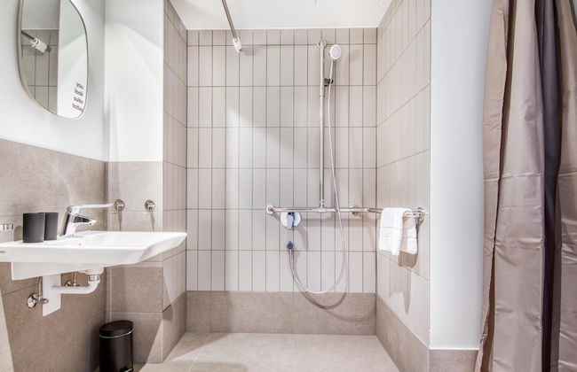 Limehome München Olschewskibogen - Photo 38