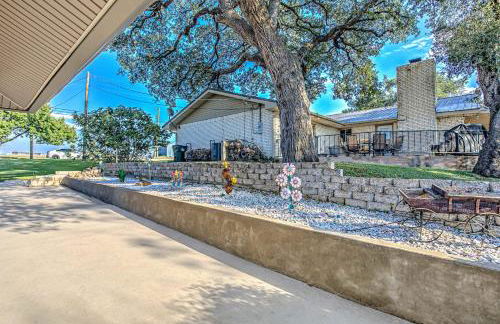 Waterfront 3BR Retreat - Pool & Hot Tub - Foto 50