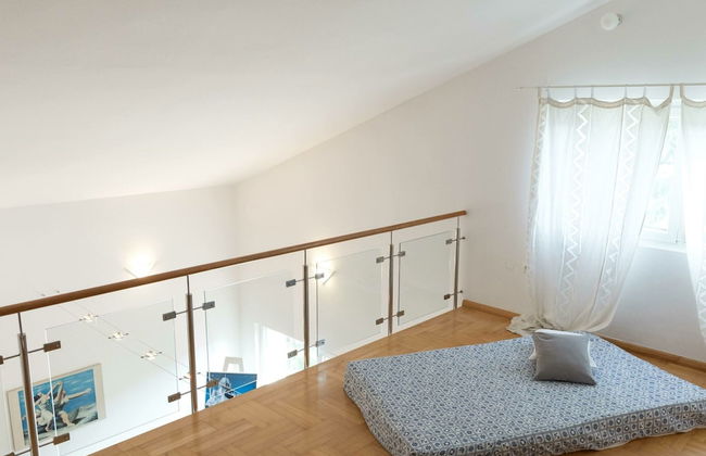 Pool Villa in Sibenik Near Lake - Photo 6