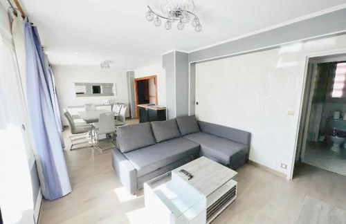 L'Amicale : 80 m², 6 Prs, 3 Ch, Centre ville - Foto 1