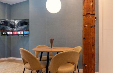 BIG 4 ROOMS in a Centric Home Parking Included - Foto 16