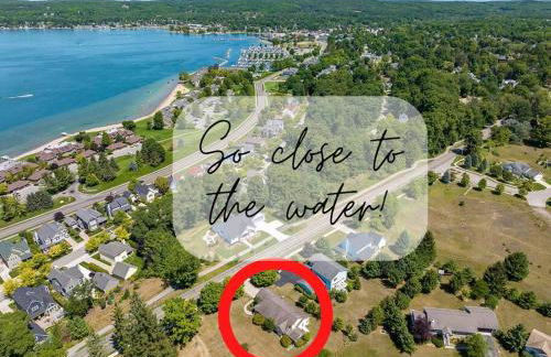 Delight: Bold & Bougie! Sleeps 12! Downtown Boyne - Foto 39