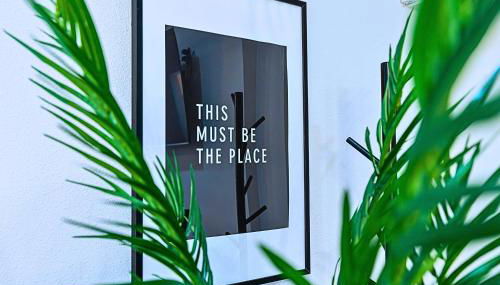 Sparkling Pool Retreat Near Legacy West by Vacation Your Way - Foto 4