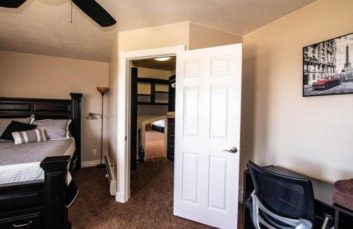 Tacit Shadow Resort Escape Dual Suite, Gym, Coffee Bar, Hot-Tub, Free Laundry, Food Available - Foto 8