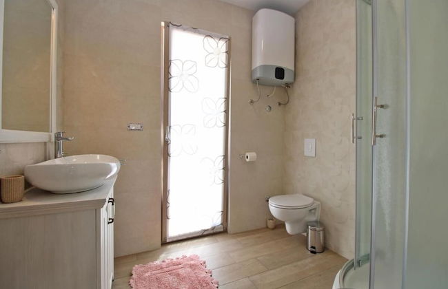 Elegant Villa With Private Pool in Bale - Foto 21