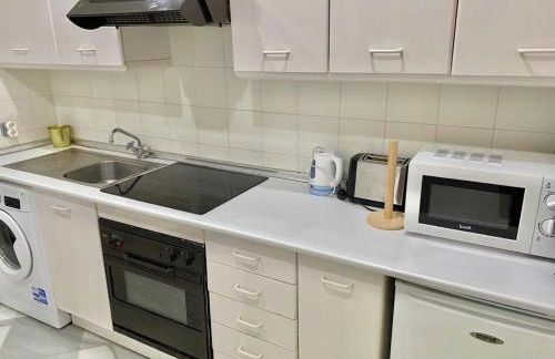 Puerto Banus Beachfront .Gray d´Albion . Amazing location - Photo 7