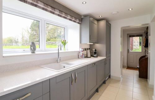 Sycamore Cottage - Photo 17