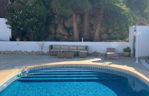 Villa Alhambra - Dale a tu familia las vacaciones y el descanso que se merecen - Foto 10