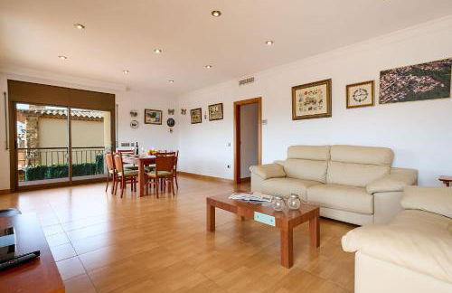 Marina in Blanes With 6 Bedrooms and 4 Bathrooms - Foto 20
