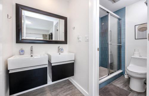 Redington Beach Retreat - Immaculate Beach Condo with Water Views, Pool, Hot Tub - Foto 26