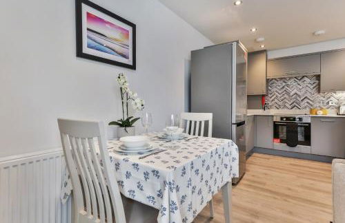 Finest Retreats - 13 Belle House - Apartment 2 - Photo 7