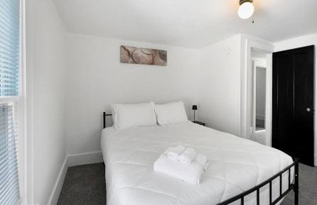 Save 50 percent on 30 or more Days! 3BR by UofR & ROC NY Airport - Foto 19