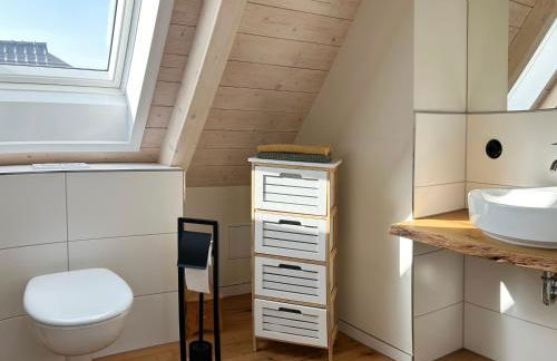 Ferienhaus Herrmanns Häuser - Leipziger Neuseenland - großzügiges Ferienhaus - WLAN - Parkplatz - TOP - Foto 21