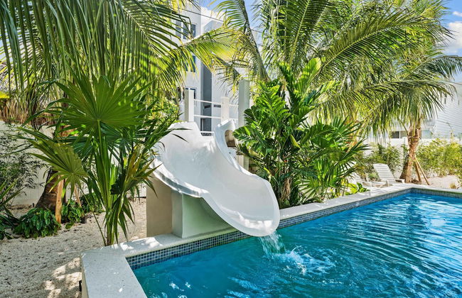 Las Palmas by beachside Management - Photo 51