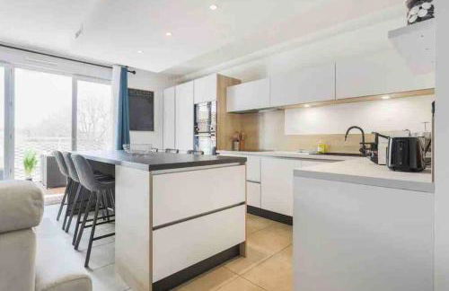 Q&R Renting - Appartement luxueux et Suites Design - Parking AC Mer - Foto 13