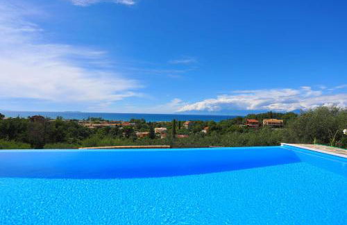 Villa Dersea - Foto 2