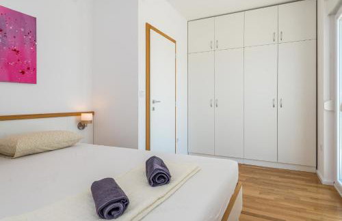 Holiday house Lumina - outdoor swimming pool, 4 bedrooms, WIFI - Foto 11