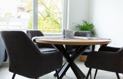 BEST STAY CityAppartment Hünfeld- SmartTV FreeWlan Balkon, in wenigen Minuten am Bahnhof, Innenstadt und doch ruhig gelegen - ideal für Paare oder Geschäftsreisen - Foto 27