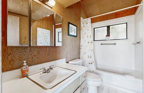 Curtis-Moulton Retreat - Photo 21