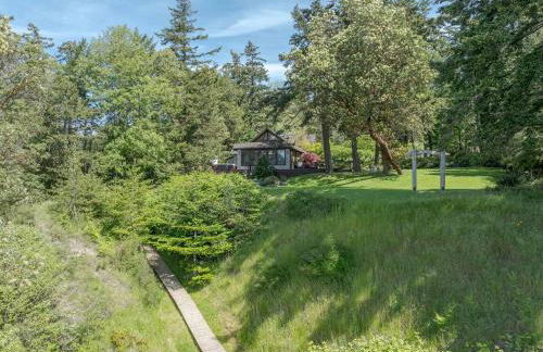 Luxe Beachfront, Hot Tub, Kayaking, Walk to Town - Foto 29