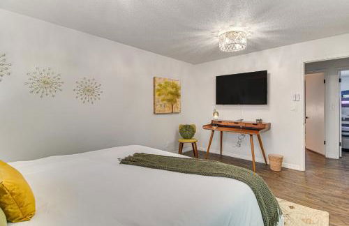 Right Off Route 66 Retro Vinita Home with Game Room - Foto 13