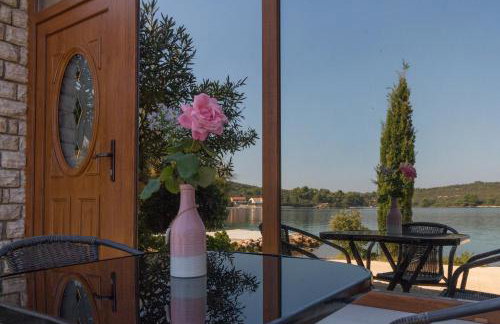 Ina by the sea Apartment - Photo 19