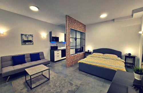 Apartments Square - Photo 2