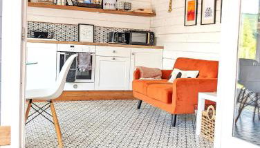 Rural Private Lodge - With Hot Tub - Outdoor Kitchen and Covered Lounge for Two - Foto 4