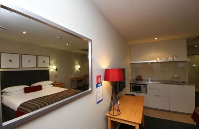 Bentleys Motor Inn - Foto 17