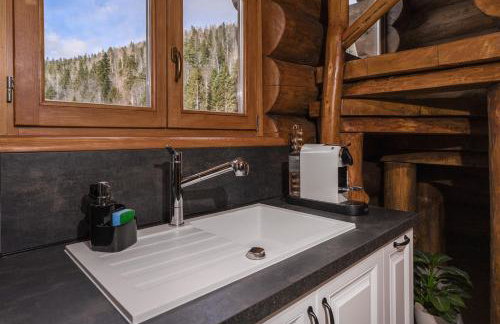 Loghouse Madeira, Fužine. - Foto 17