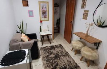 Suite climatizada, ao lado da praca principal - Foto 12