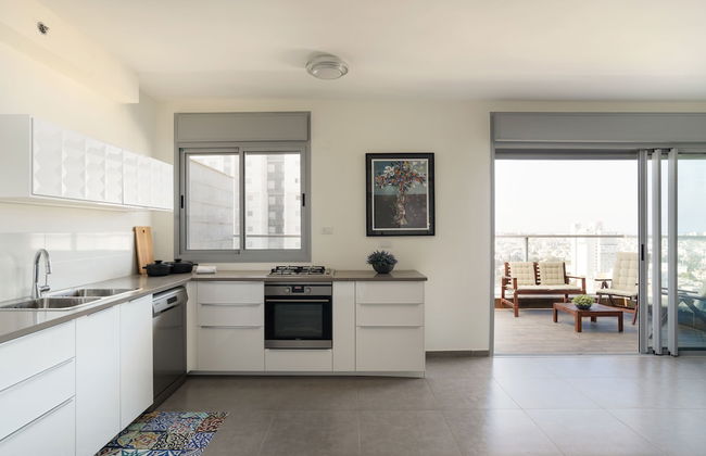 Deluxe & Terrace with City Overview by FeelHome - Foto 9