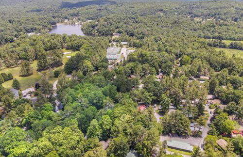 Blue Ridge Bungalow with Hot Tub - Foto 34