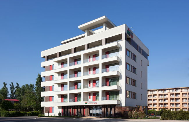 Tomis Garden Aparthotel - Photo 41