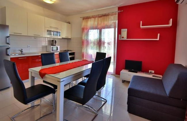 Charming 2-bed Apartment in Srima With sea View - Foto 5