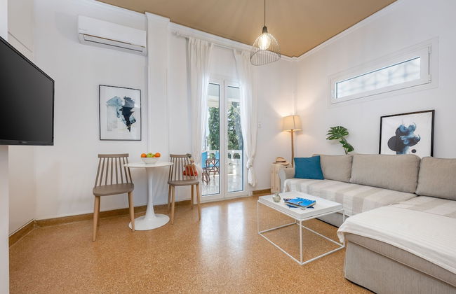 Breeze One Bedroom Apartment by BluPine - Foto 8