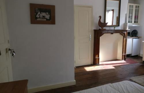 Studio Les Armuriers, 2e ét sans asc - Photo 4