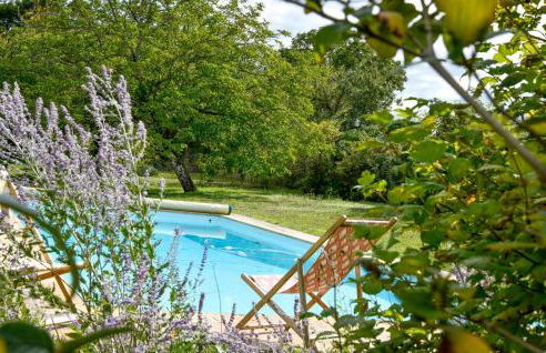 Beautiful Home In Yèvre-La-Ville - Foto 10