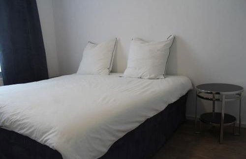 Singapore·CHILLINGHOUSE # 7, 3 Min.vom ICE,NETFLIX - Foto 19