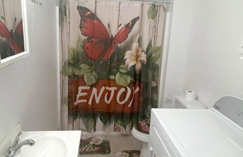 Cosy single-level home with laundry and parking - Foto 23