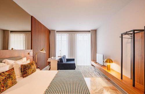 YOUROPO - Downtown - Foto 75