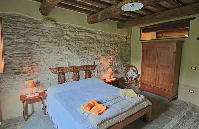 Spacious Farmhouse in Apecchio With Pool - Foto 9