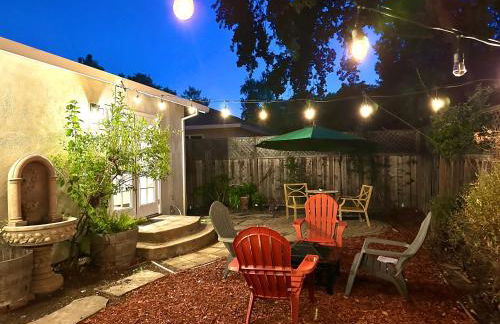 Serene Escape 2BD Private Patio & Firepit near Stanford - Foto 3