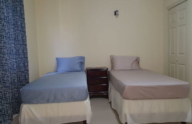 Executive Suites - Palms of Ottawa - Photo 5