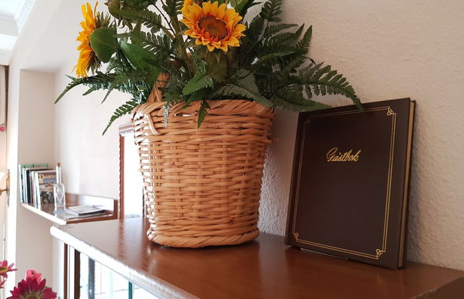 Sky-High Seaside Fuengirola Flat - Photo 6