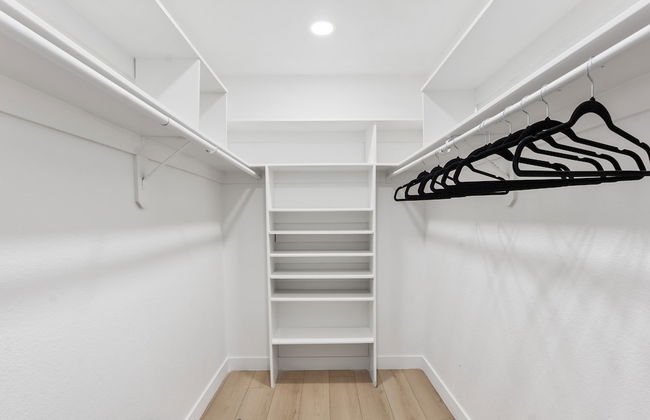 Rosewood Inn - Photo 13