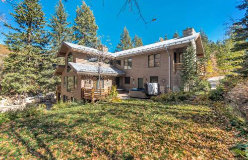 Sundance Splendor- 5-Bed Cabin Oasis with Majestic Mountain Views - Foto 1