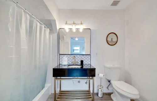 Versatile Home with Extra Living - Foto 15