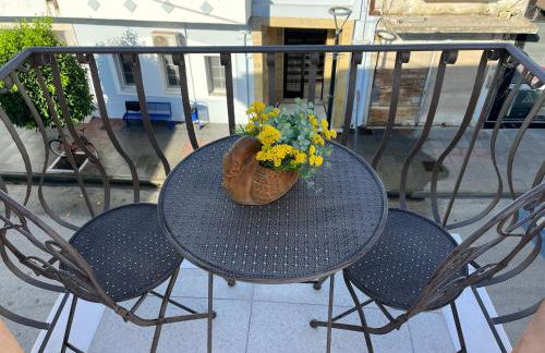 Philomena Suite - Photo 5